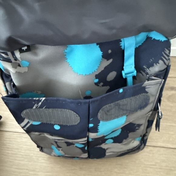 blue camo jansport backpack Bogcore Half Pint Mini The JanSport Cool Student Backpack is a durable 34 JanSport Big Student Backpack -